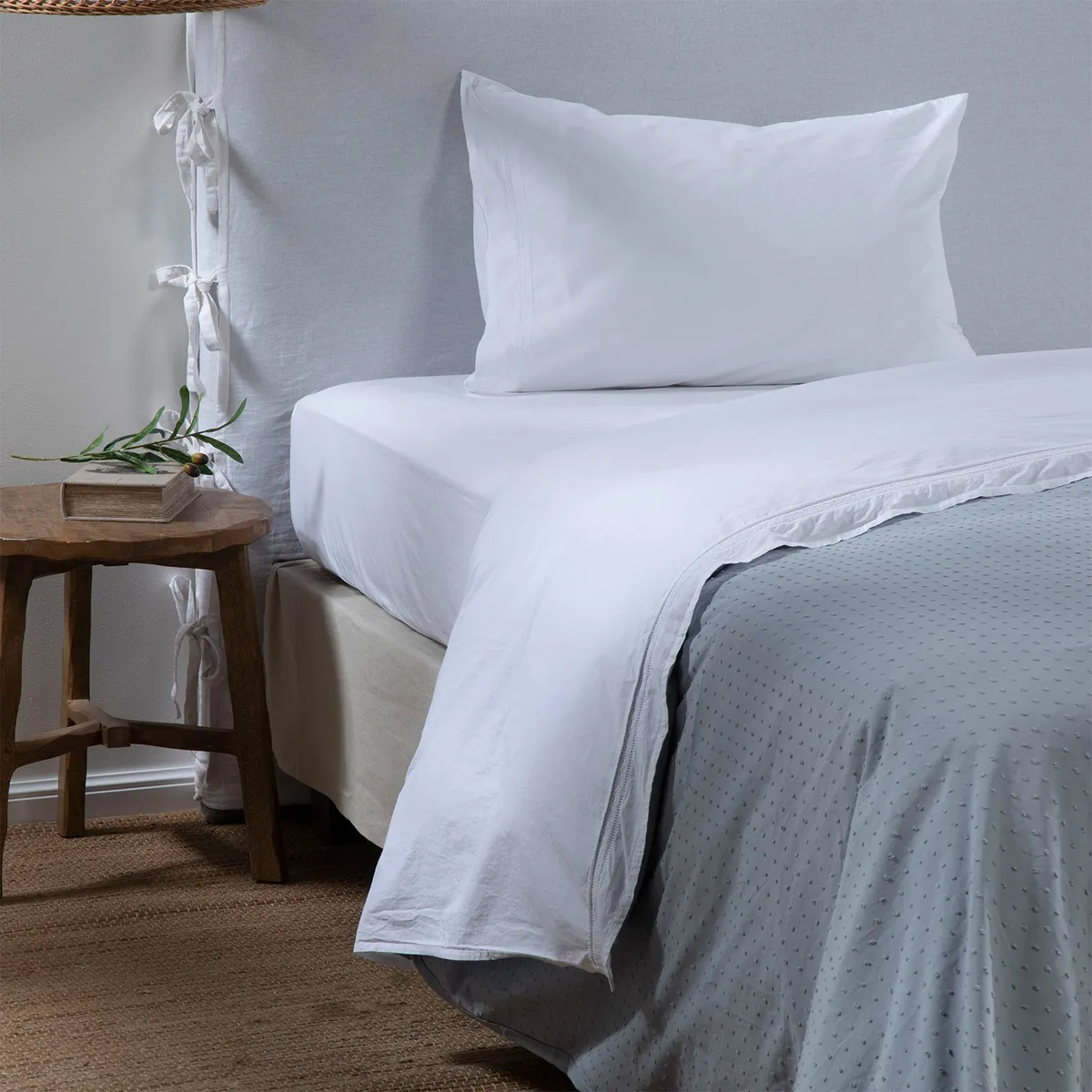 CASA CANTABRIA - Juego de Sábanas Bordadas Voile 100% Algodón 200 Hilos Casa Cantabria