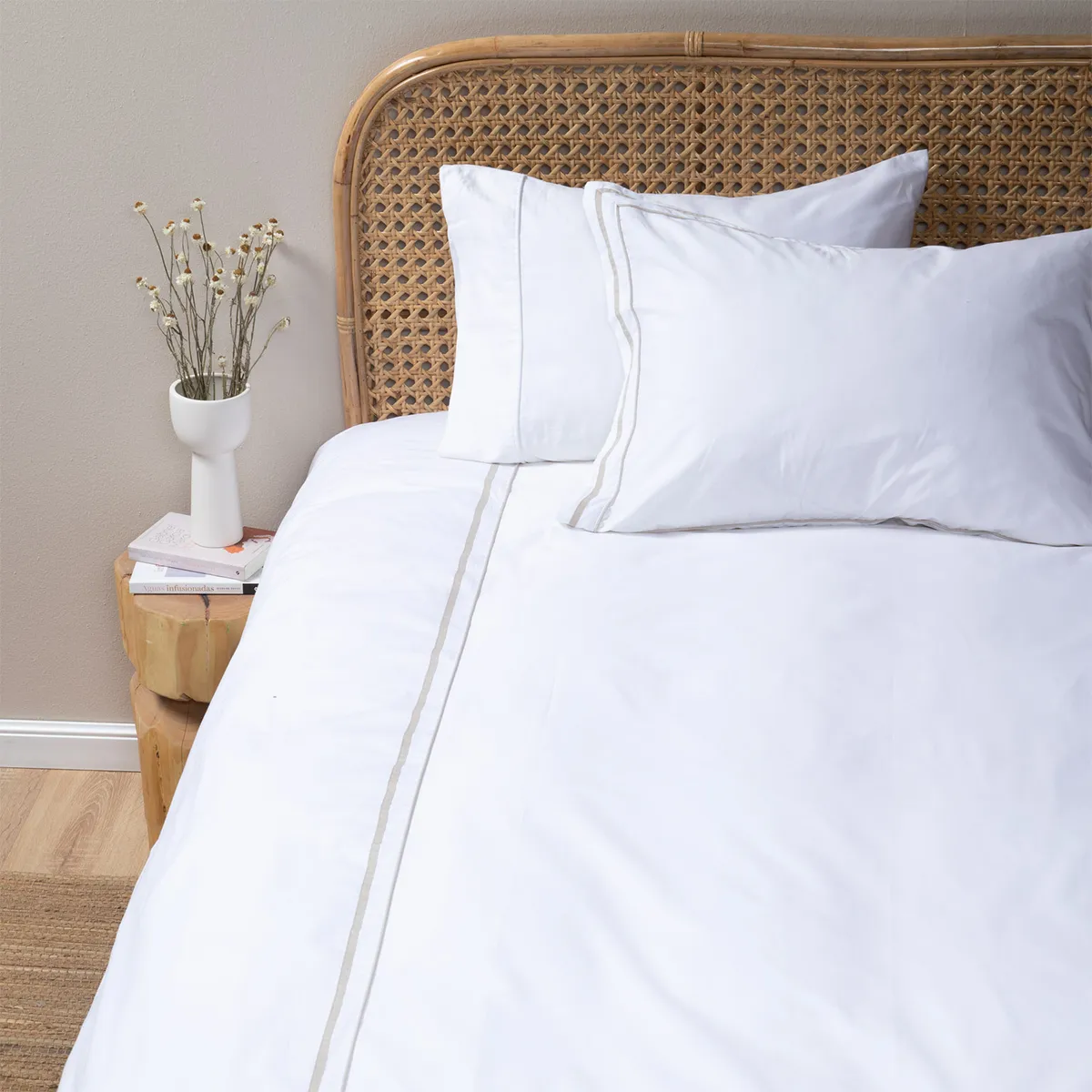 BASEMENT HOME - Funda Plumón Bordada New Hotel Collection 100% Algodón