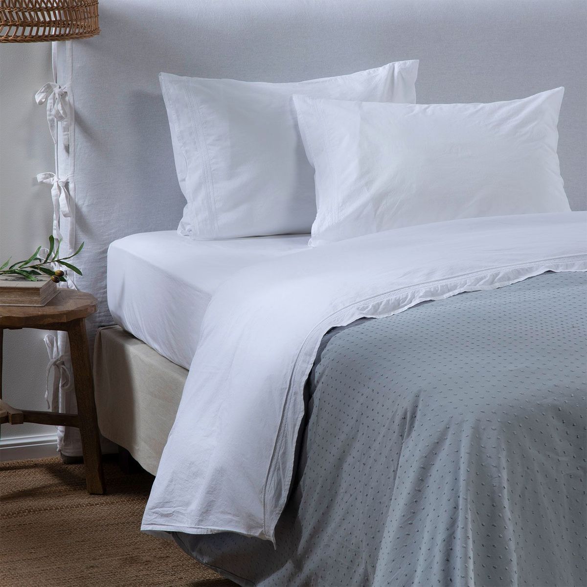 CASA CANTABRIA - Juego de Sábanas Bordadas Voile 100% Algodón 200 Hilos Casa Cantabria