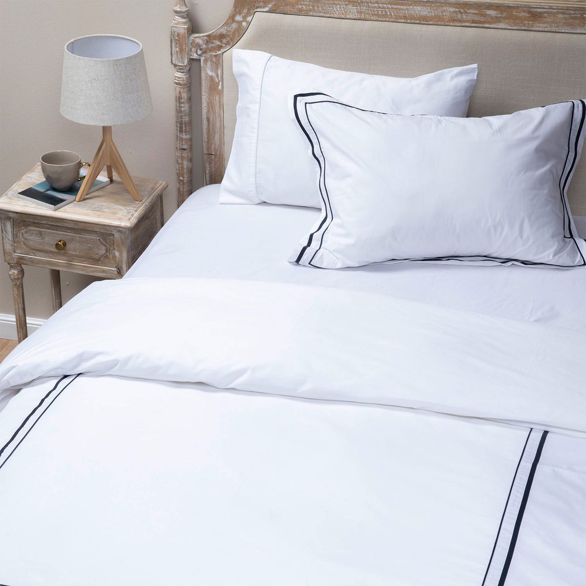 BASEMENT HOME - Funda Plumón Bordada New Hotel Collection 100% Algodón