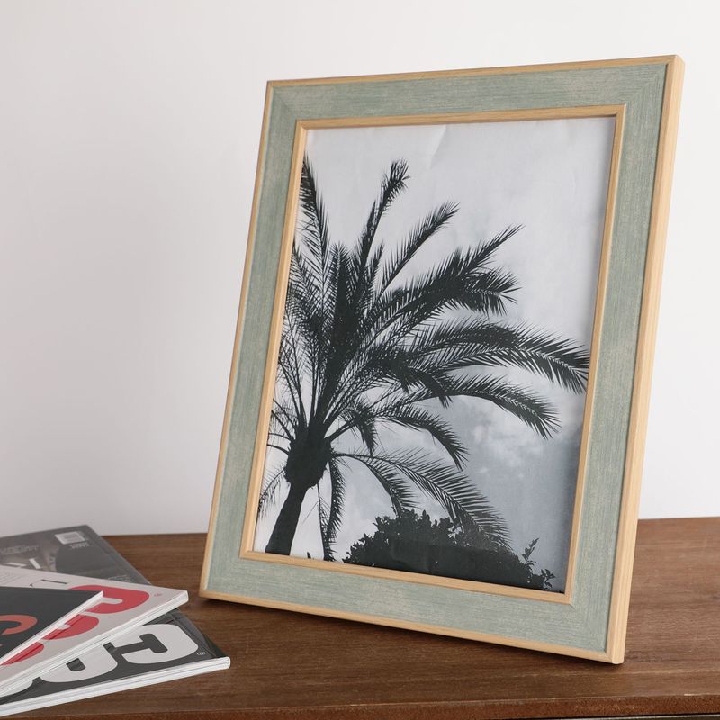 MICA - Marco de Fotos Moda Verde