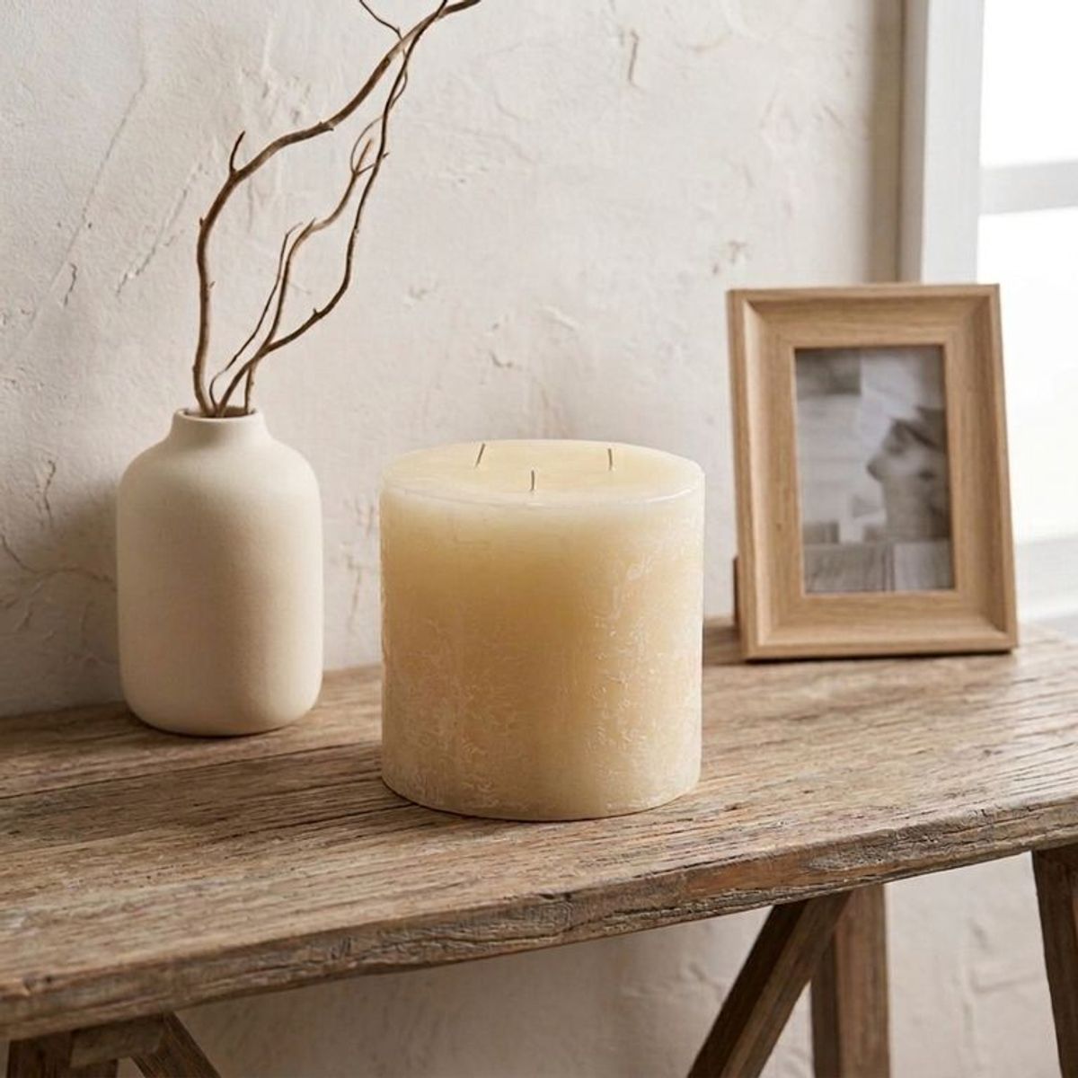 CASA CANTABRIA - Vela Sin Aroma con 3 Mechas 15x15cm