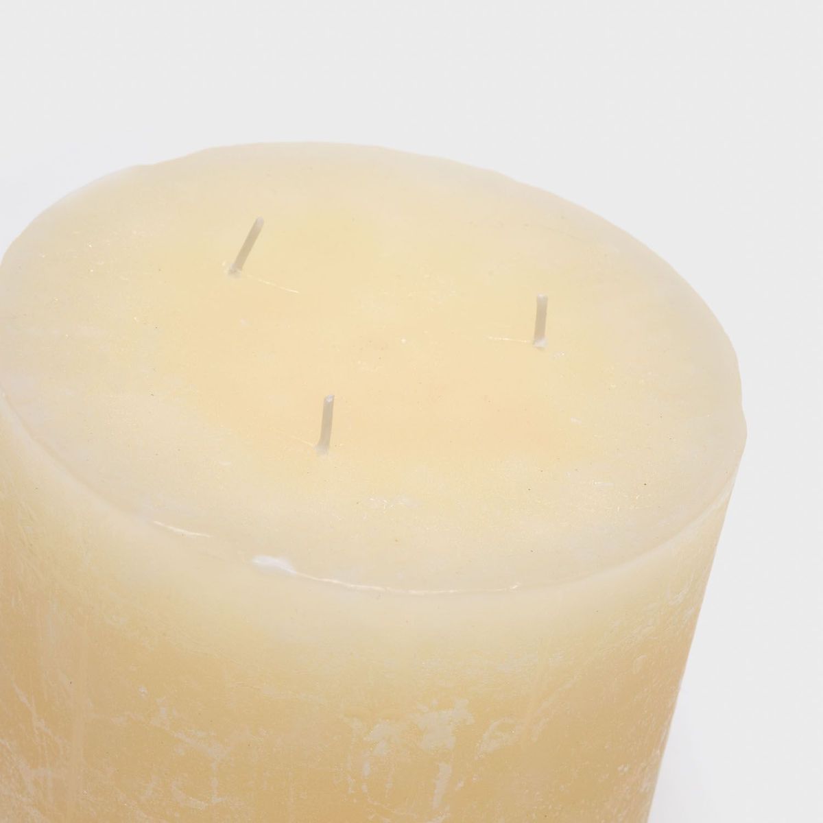 CASA CANTABRIA - Vela Sin Aroma con 3 Mechas 15x15cm