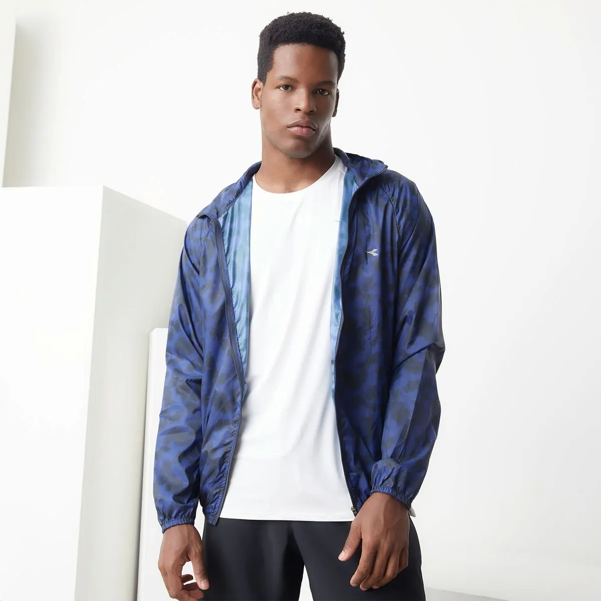 DIADORA - Casaca Cortaviento Deportivo Hombre Diadora