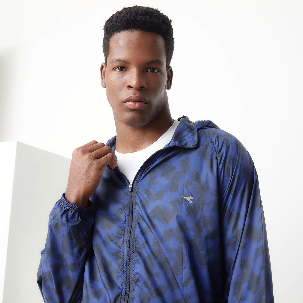 DIADORA - Casaca Cortaviento Deportivo Hombre Diadora