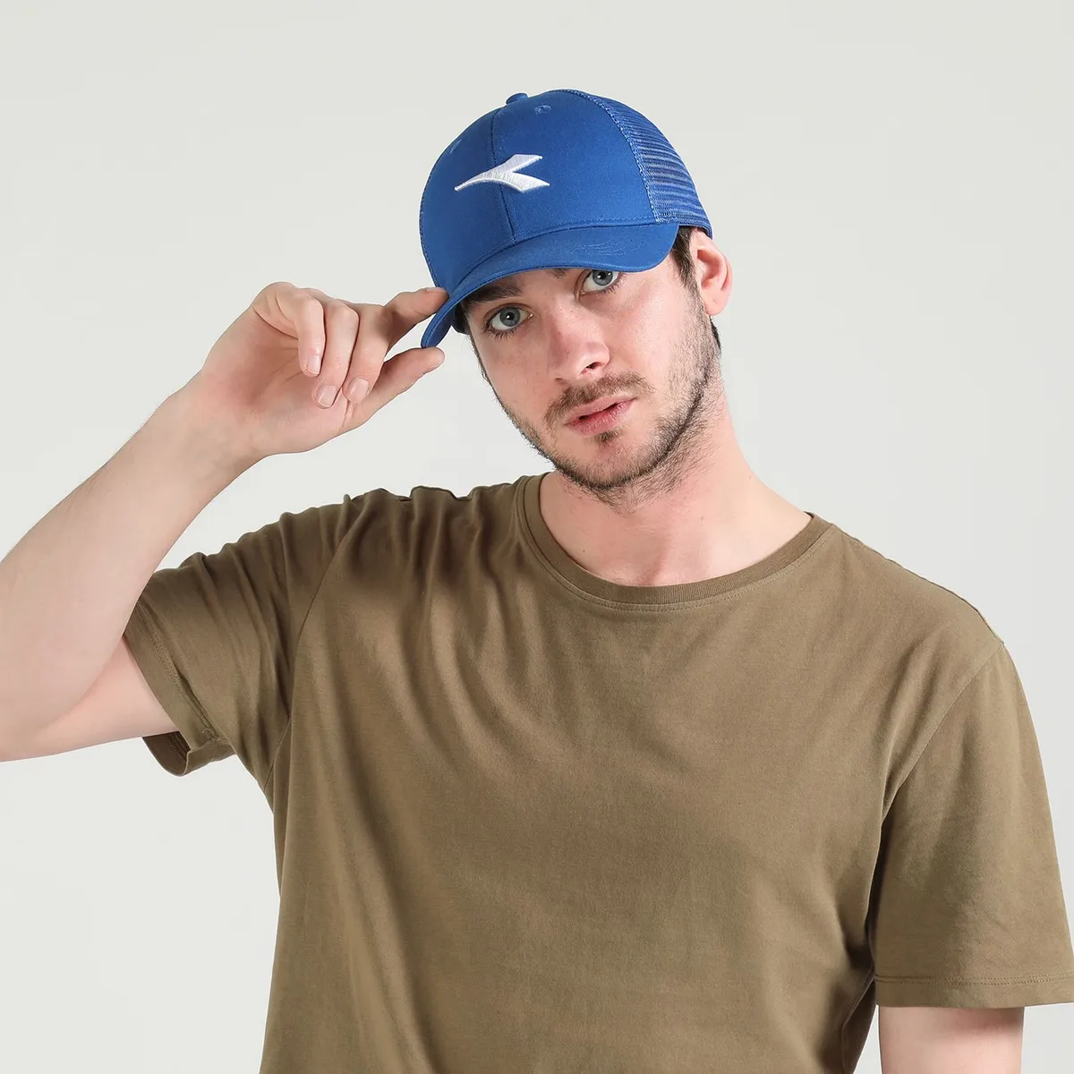 DIADORA - Gorro Deportivo Diadora