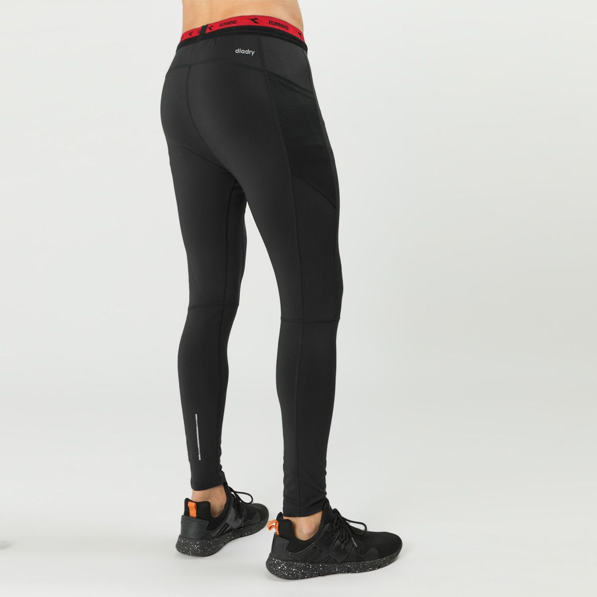 DIADORA - Calza Larga Hombre