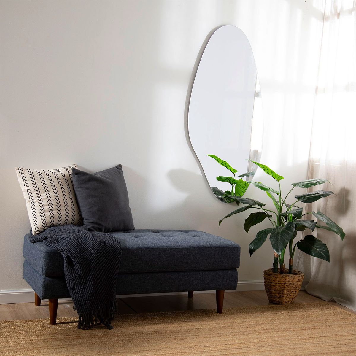 BASEMENT HOME - Espejo Curvy Irregular 57x120cm