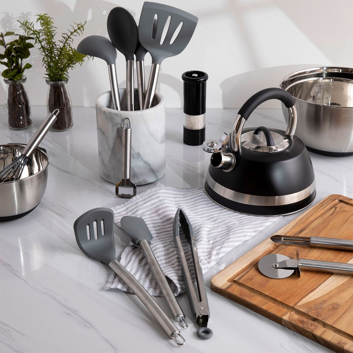 WURDEN - Set 11 Utensilios de Cocina Acero y Silicona