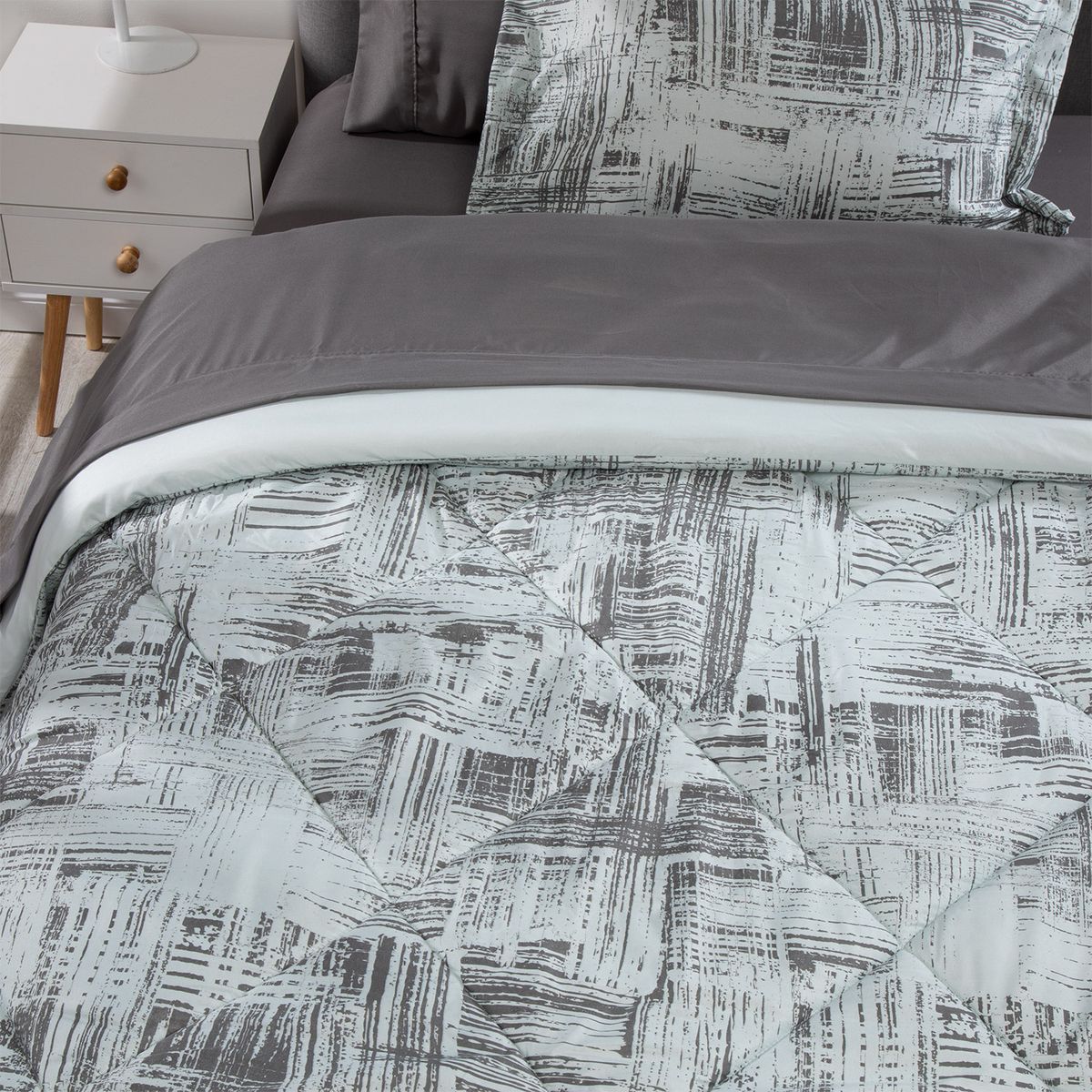 AMBIENTA - Edredón + Juego de Sábanas Darko Ambienta