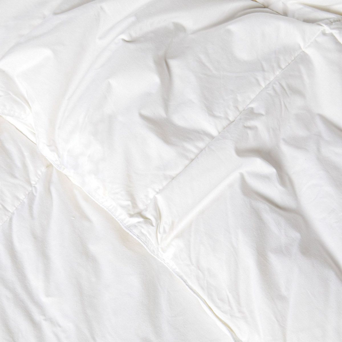 BASEMENT HOME - Edredón 100% Pluma de Pato 80/20 Basement Home.