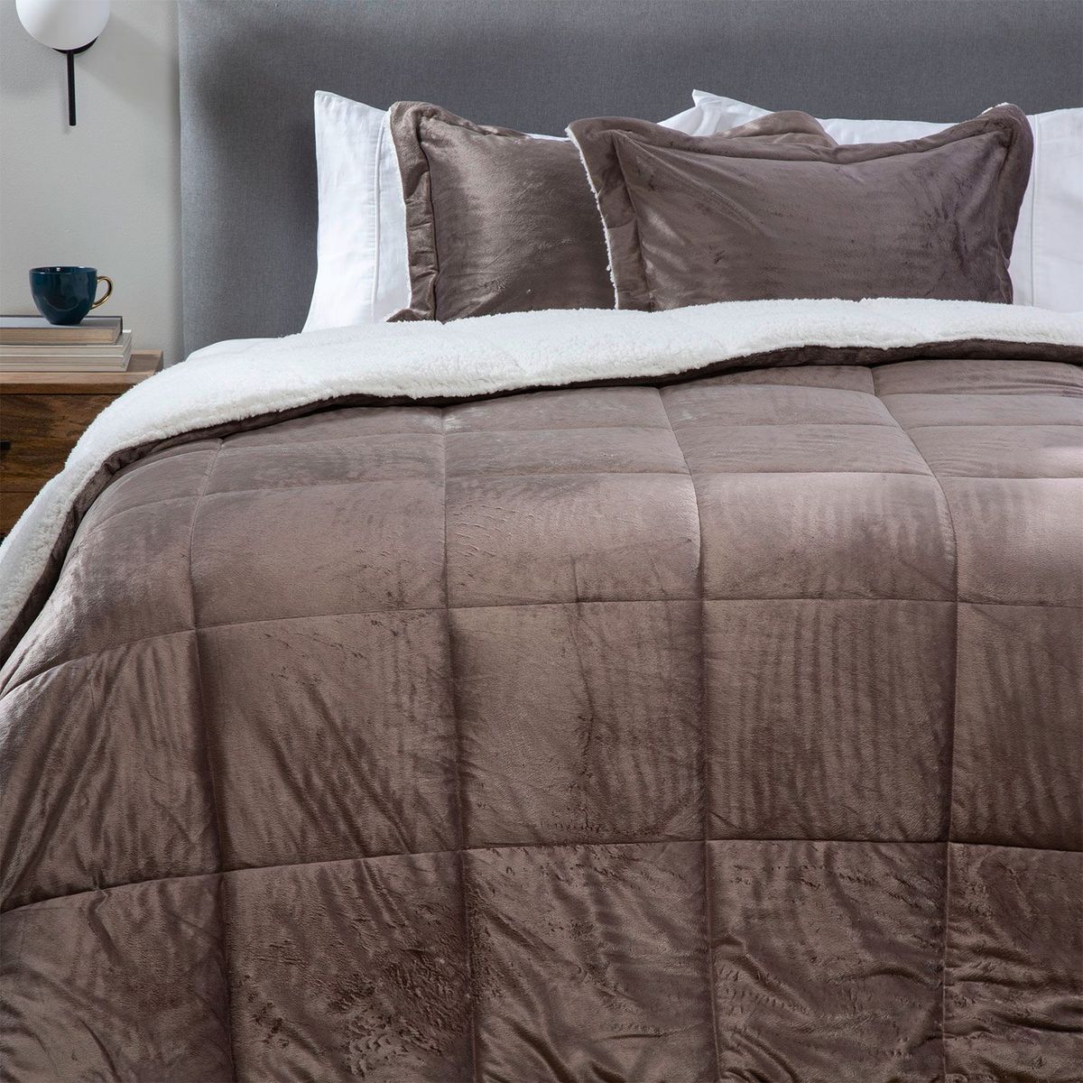 BASEMENT HOME - Edredón Mink con Sherpa