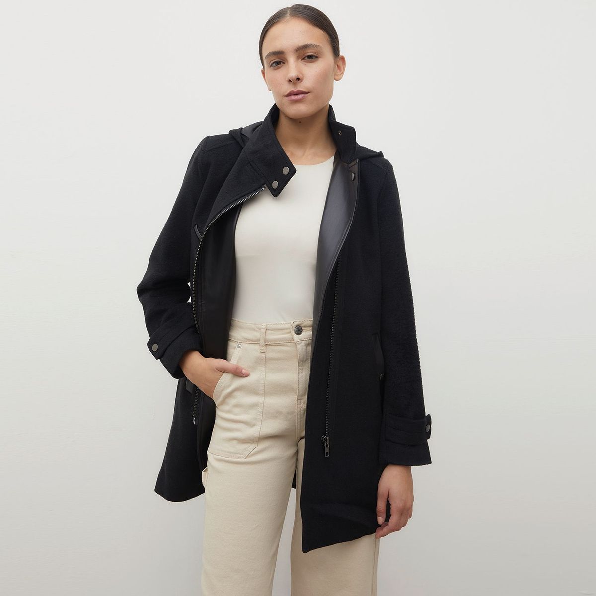 BASEMENT - Abrigo Mujer Basement