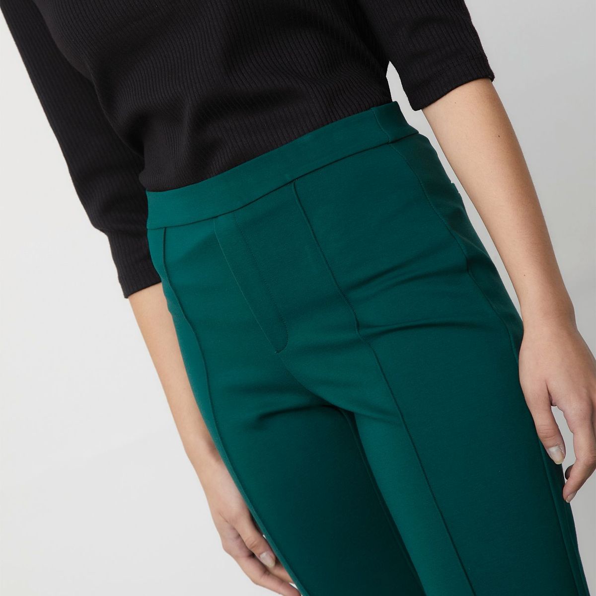 UNIVERSITY CLUB - Pantalón Básico Mujer University Club