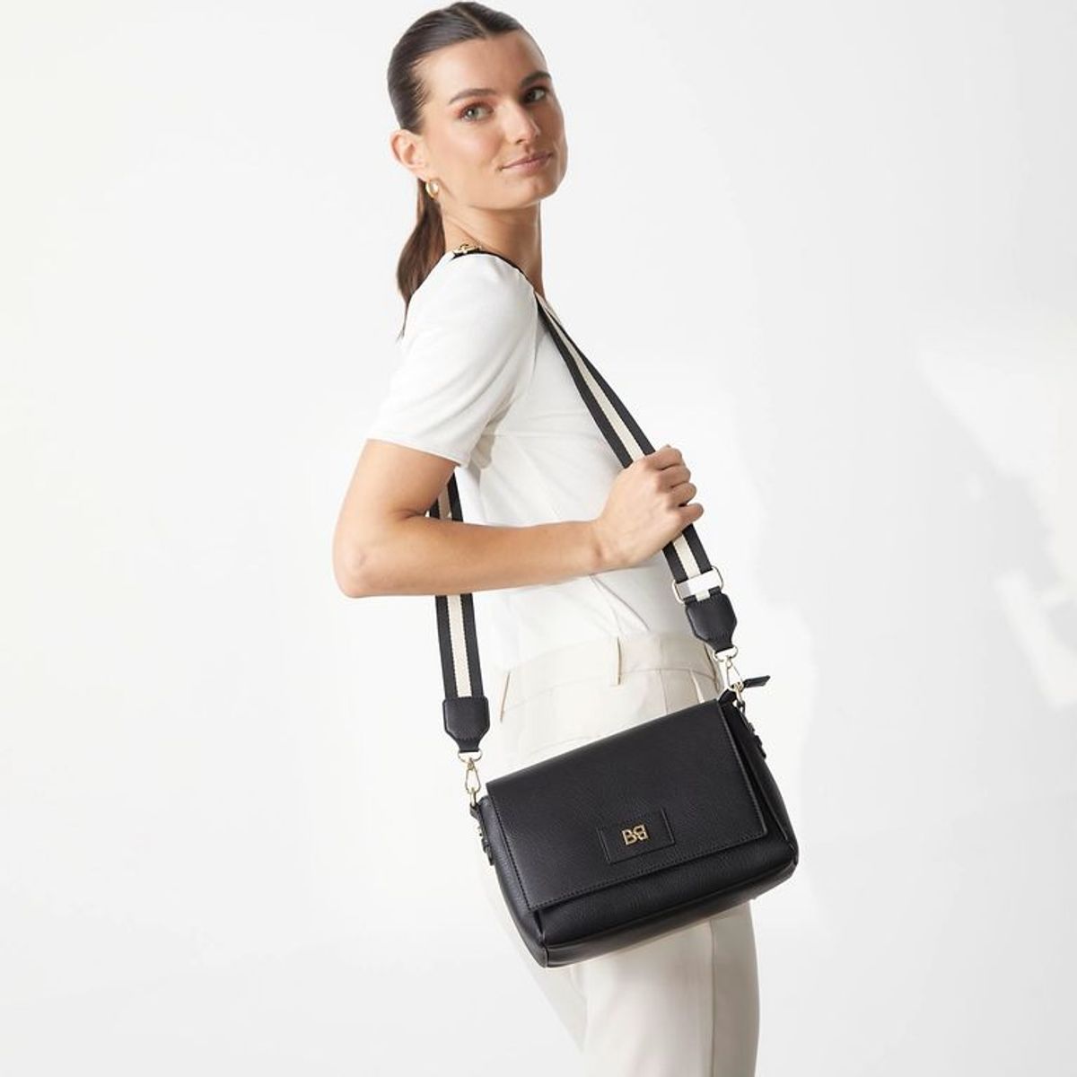 BASEMENT - Xbody Square Flap