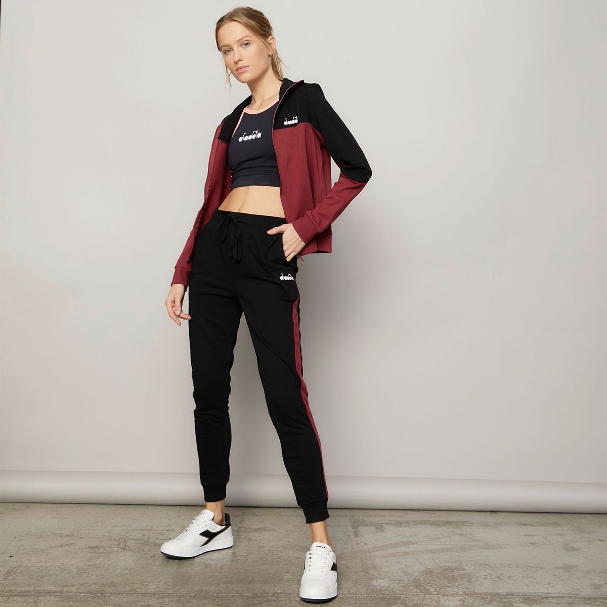 DIADORA - Buzo Conjunto Deportivo Diadora Mujer