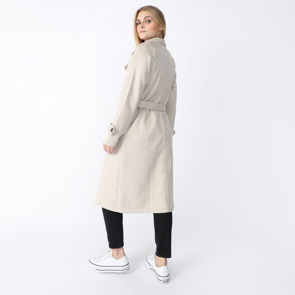 BASEMENT - Abrigo Mujer Basement