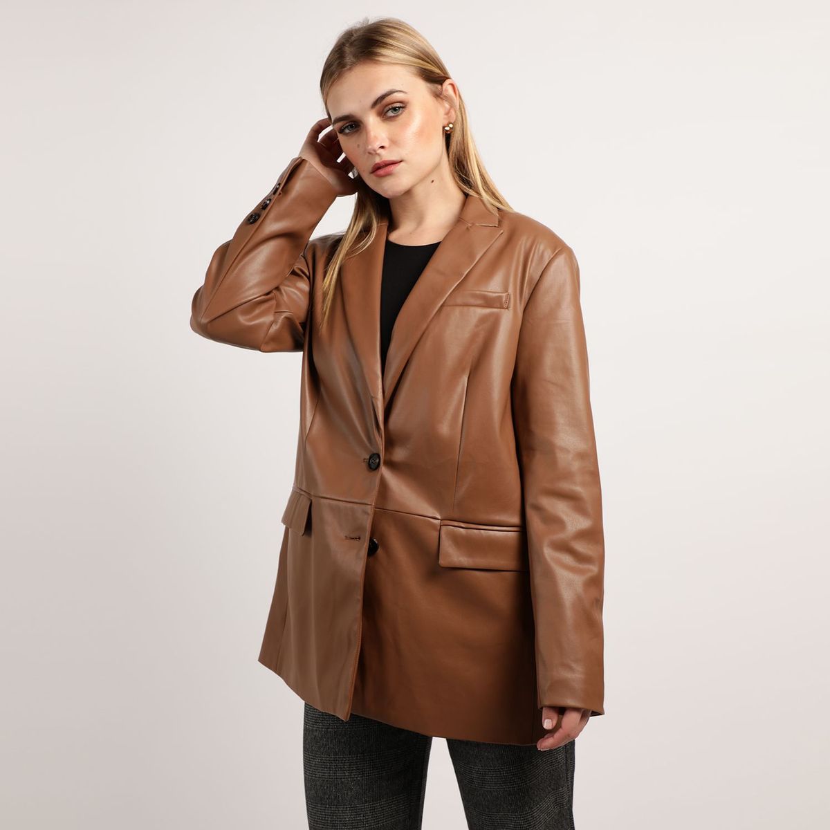 BASEMENT - Blazer Mujer Basement