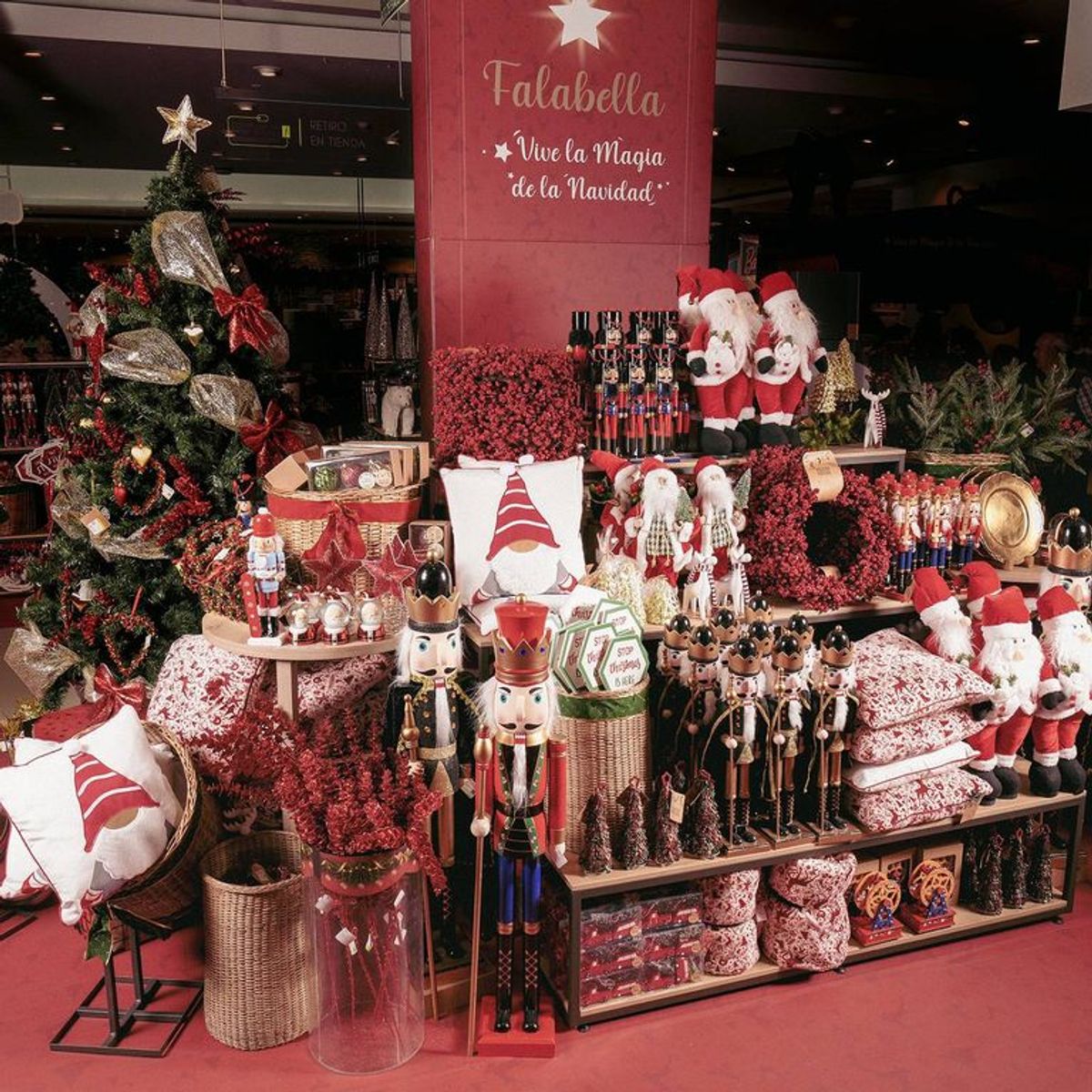 MICA - Corona Pino Baya Red 50Cm