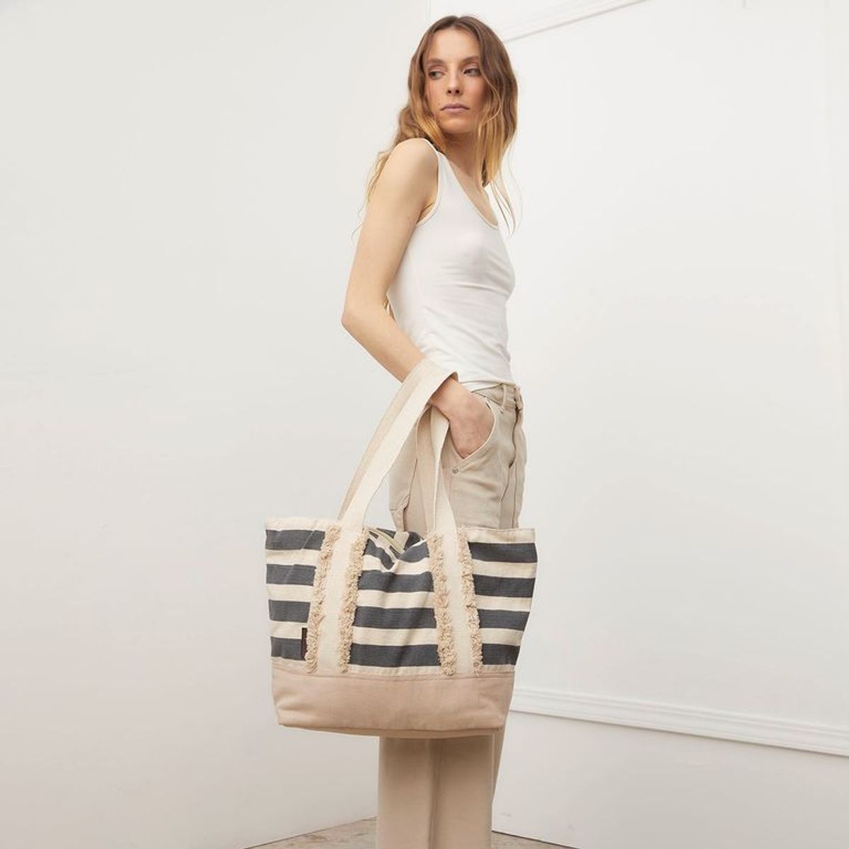 BASEMENT - Bolso de Playa Tela Basement