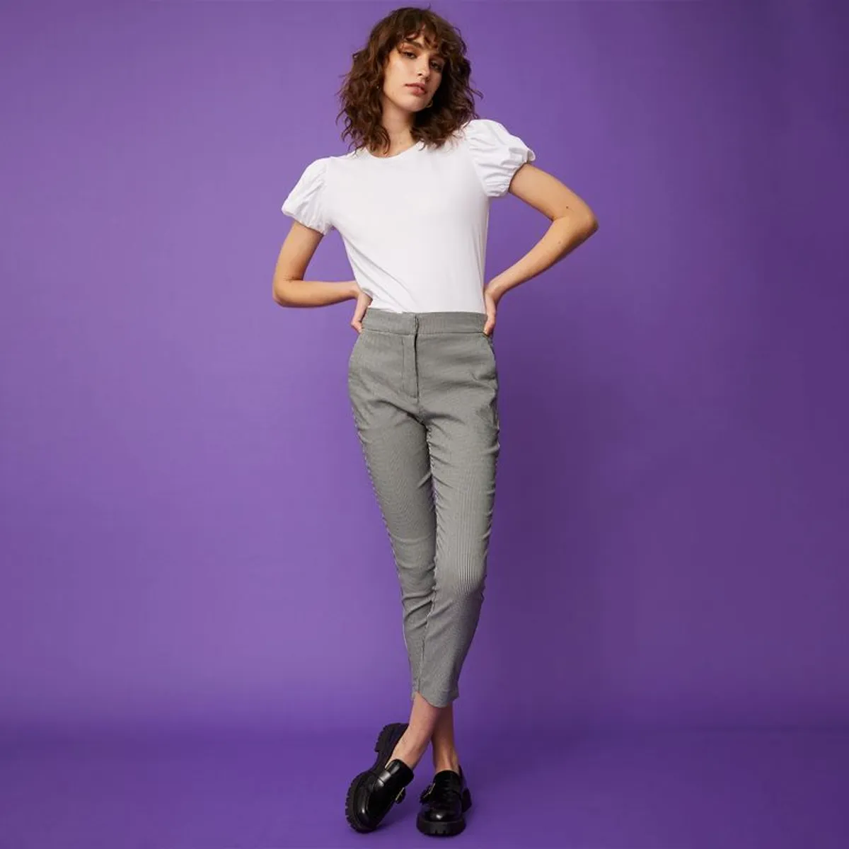 BASEMENT - Pantalon Straight Tiro Alto Mujer Basement