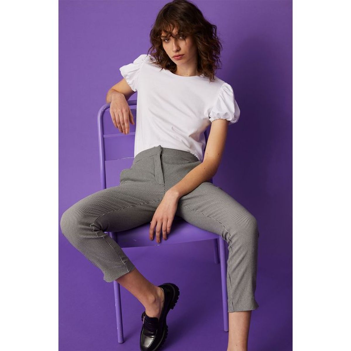 BASEMENT - Pantalon Straight Tiro Alto Mujer Basement