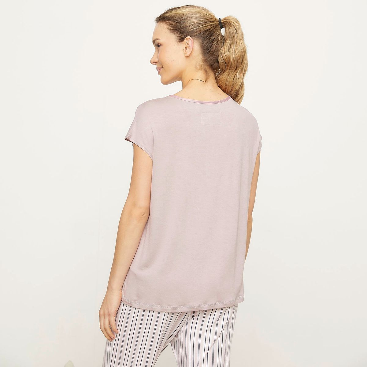 UNIVERSITY CLUB - Camisa De Dormir Manga Corta  Mujer University Club