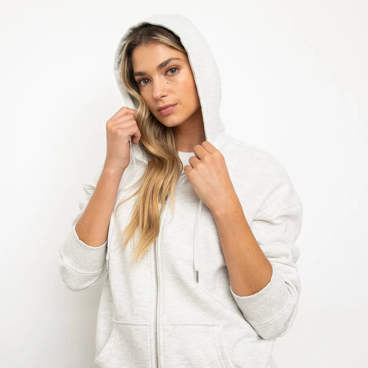 SYBILLA - Polera Sybilla Mujer Algodón con Cierre y Gorro