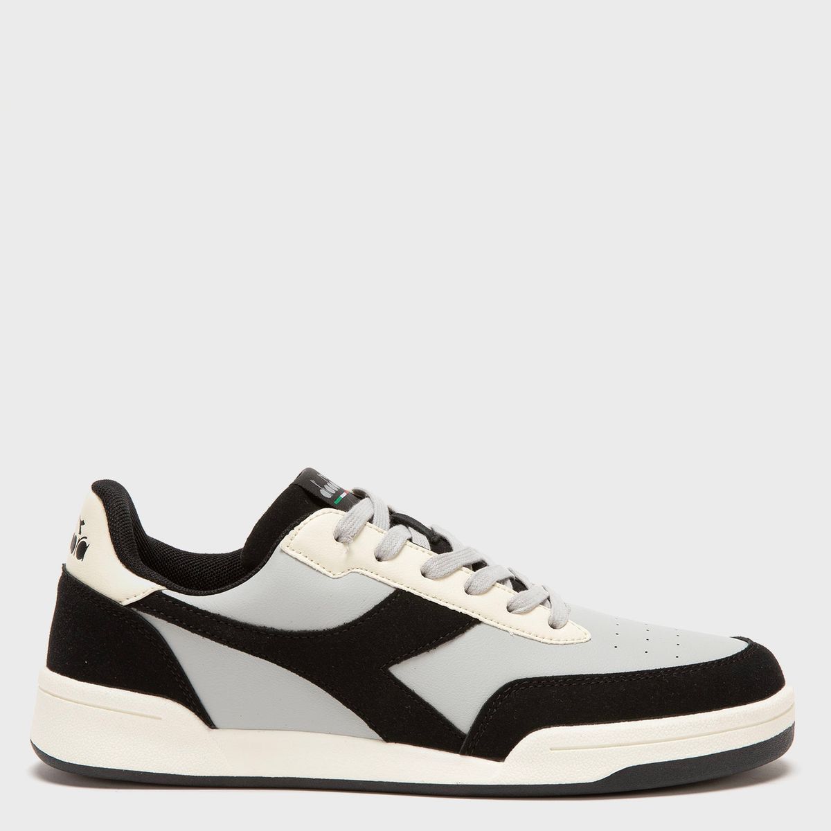 DIADORA - Zapatillas Urbanas Hombre Diadora James7  