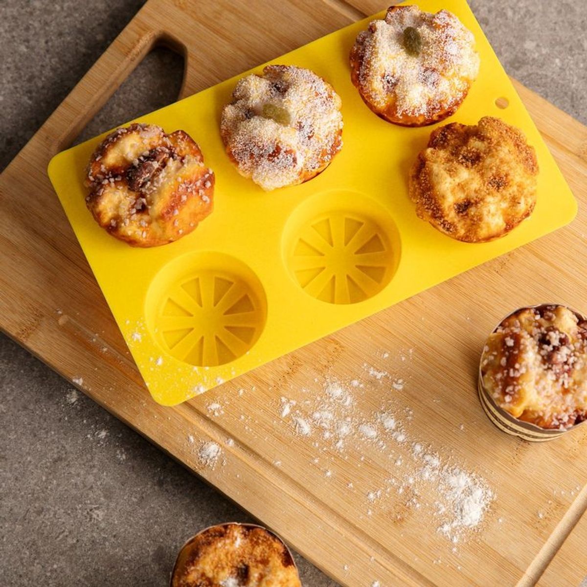 MICA - Set X6 Moldes Cupcake Silicona Limones Mica