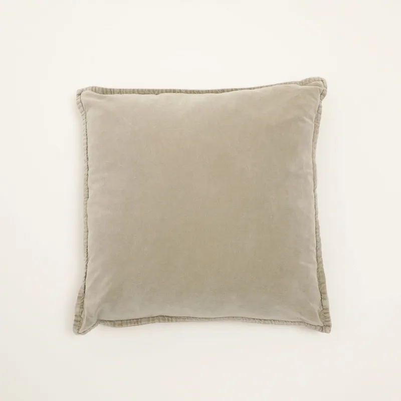 BASEMENT HOME - Cojín Wash Velvet Basement Home