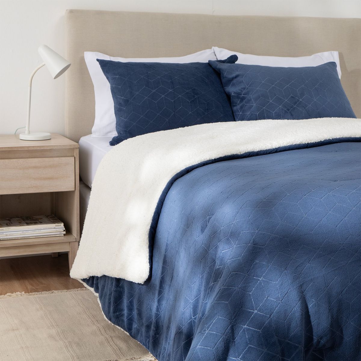 MICA - Cubrecama Coral Con Sherpa Mica