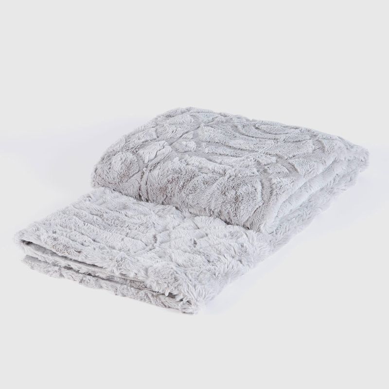 BASEMENT HOME - Manta Fur Basement Home