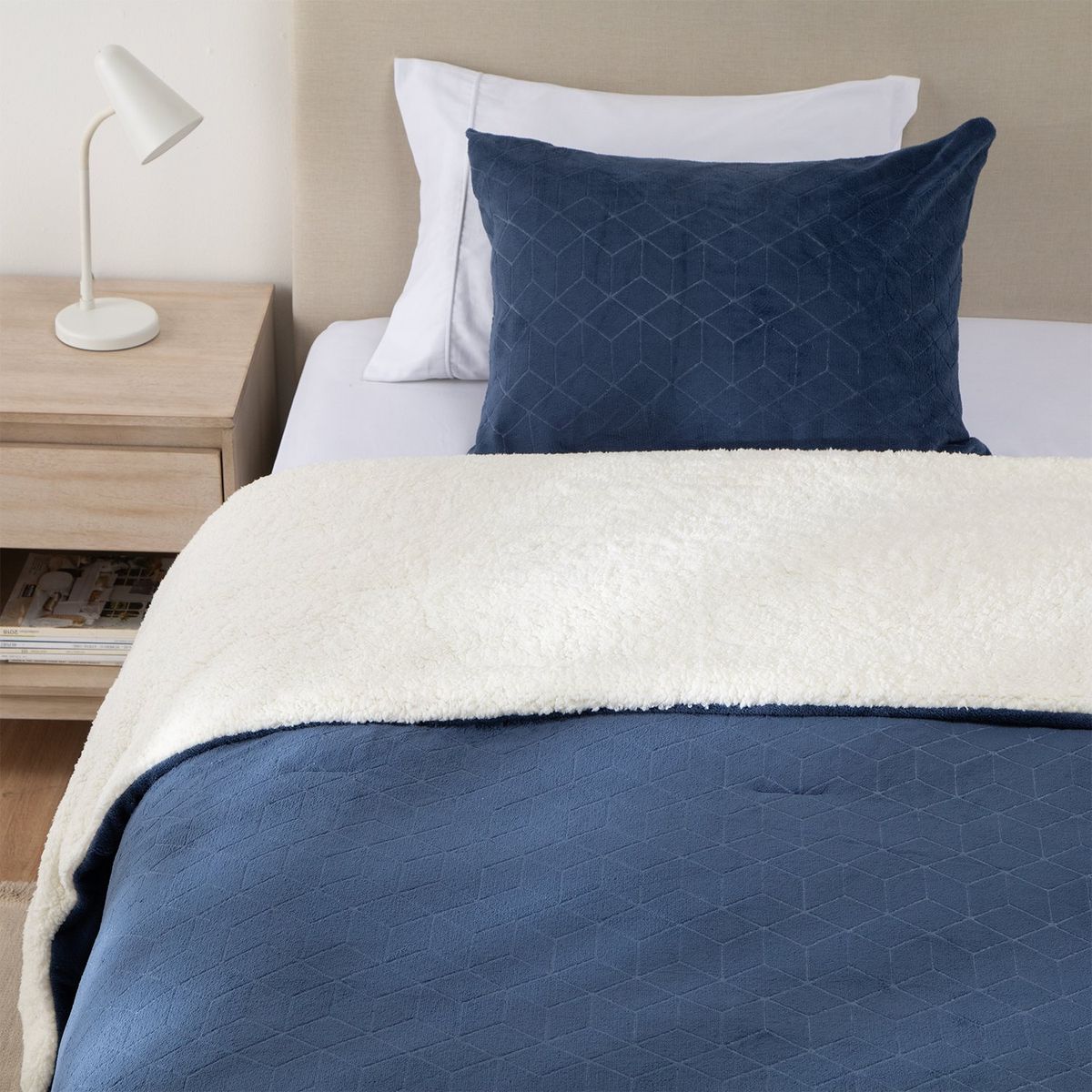 MICA - Cubrecama Coral Con Sherpa Mica