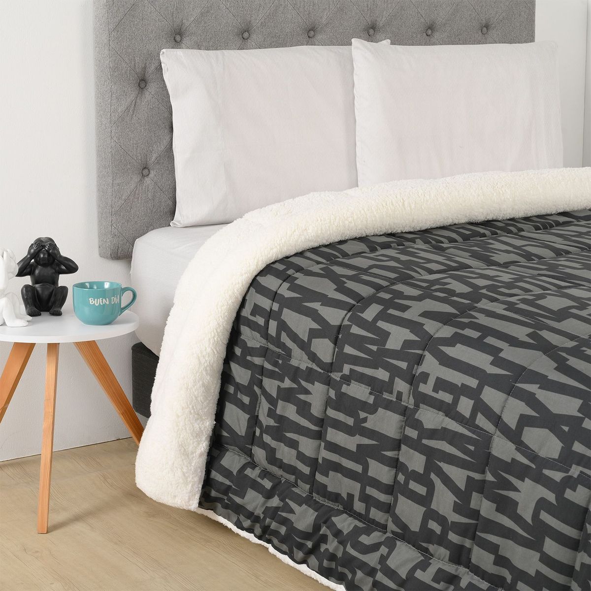 MICA - Edredón Estampado Con Sherpa Mica