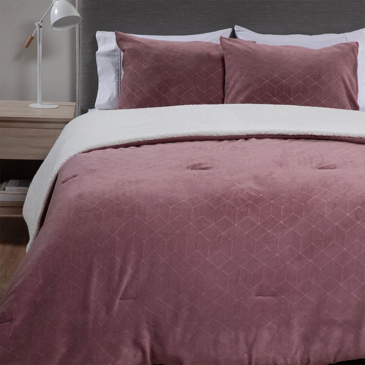 MICA - Cubrecama Coral Con Sherpa Mica