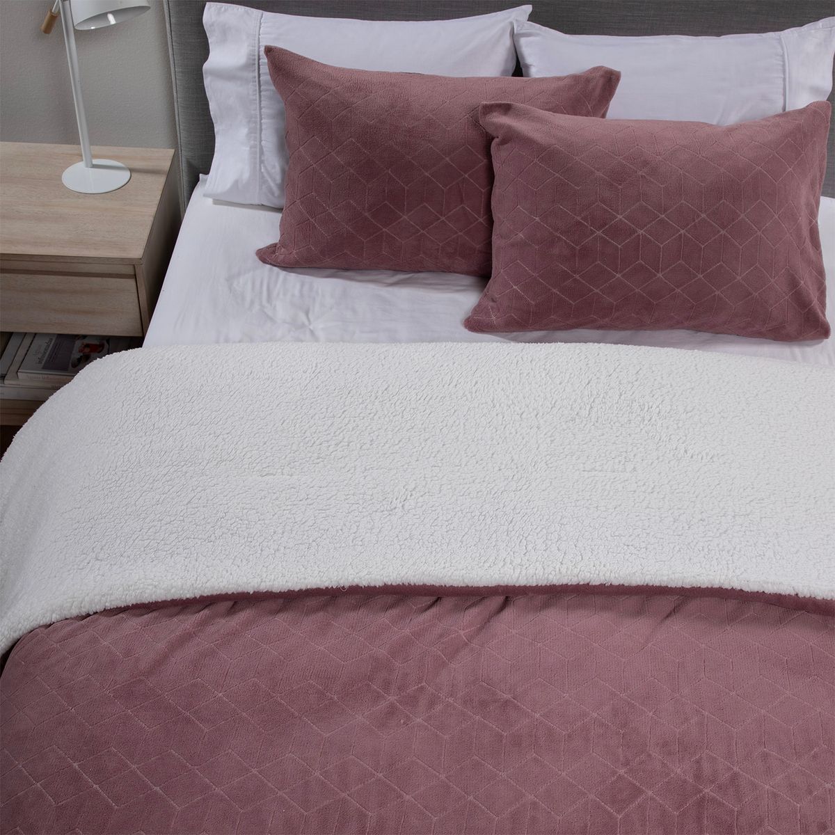 MICA - Cubrecama Coral Con Sherpa Mica