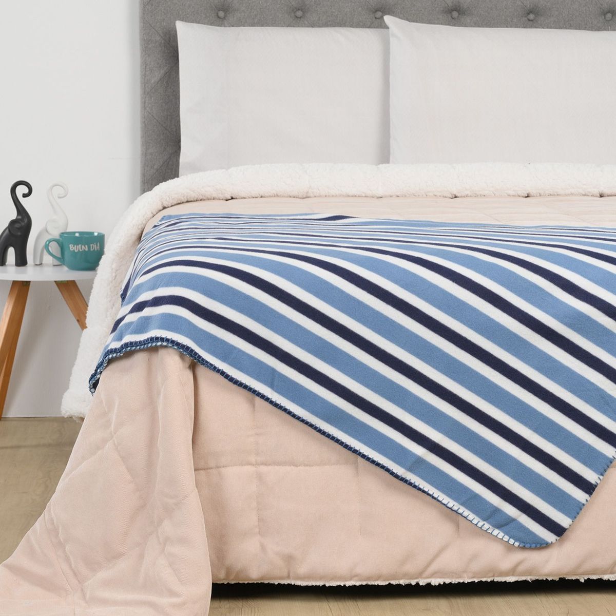 AMBIENTA - Manta Polar Ambienta