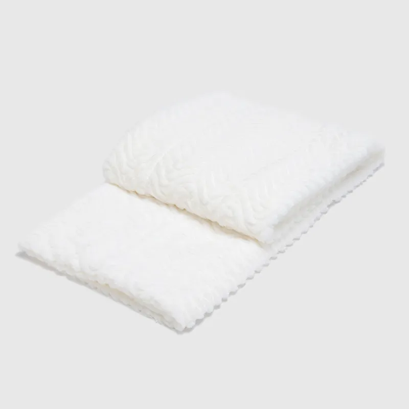 BASEMENT HOME - Manta Fur Basement Home