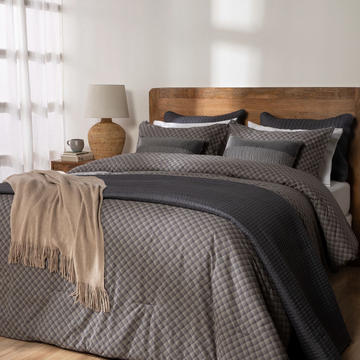 BASEMENT HOME - Edredón Estampado Basement Home