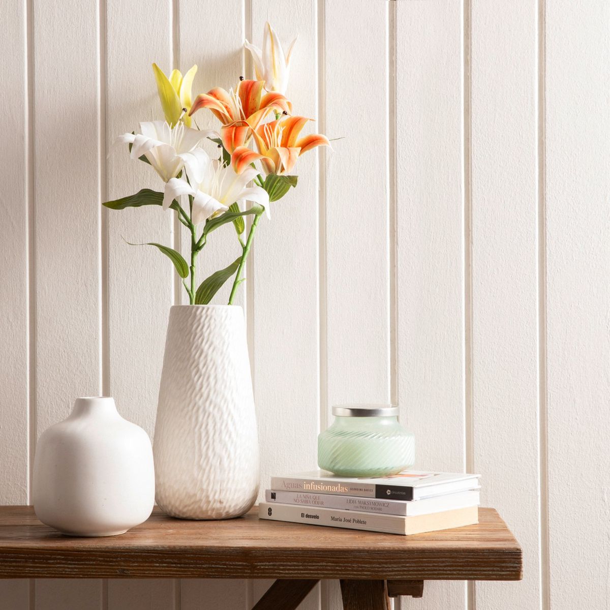 MICA - Vara Lilium Bco 73cm