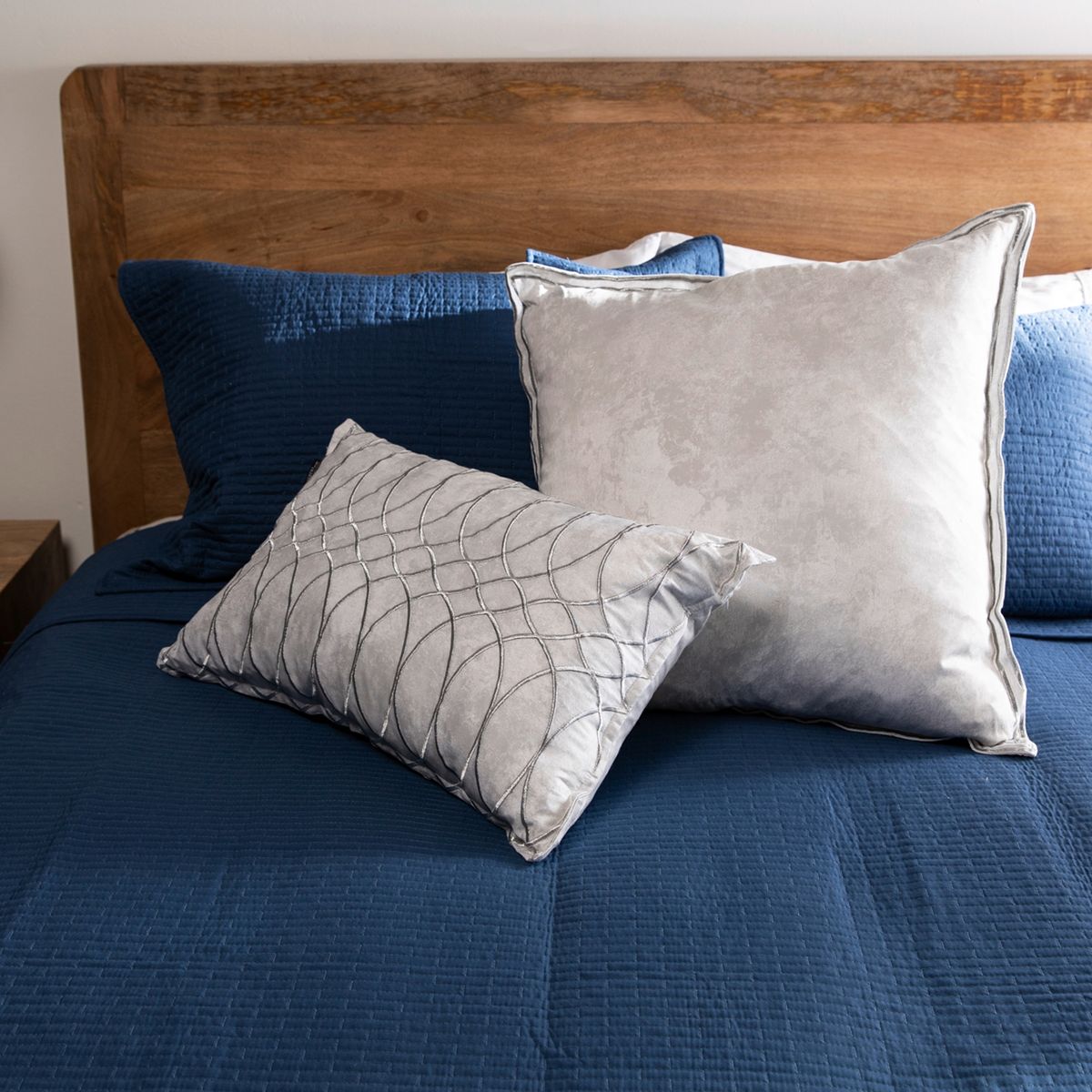 BASEMENT HOME - Cojín Artic Basement Home