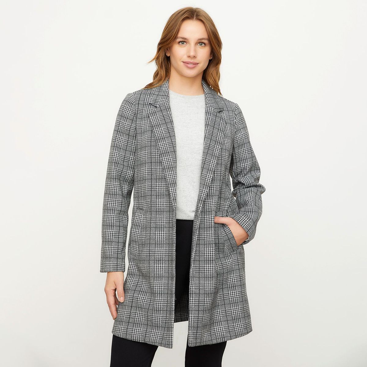 UNIVERSITY CLUB - Abrigo Mujer University Club