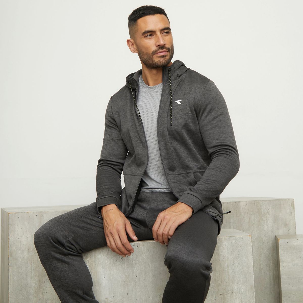 DIADORA - Casaca Deportiva Hombre Diadora
