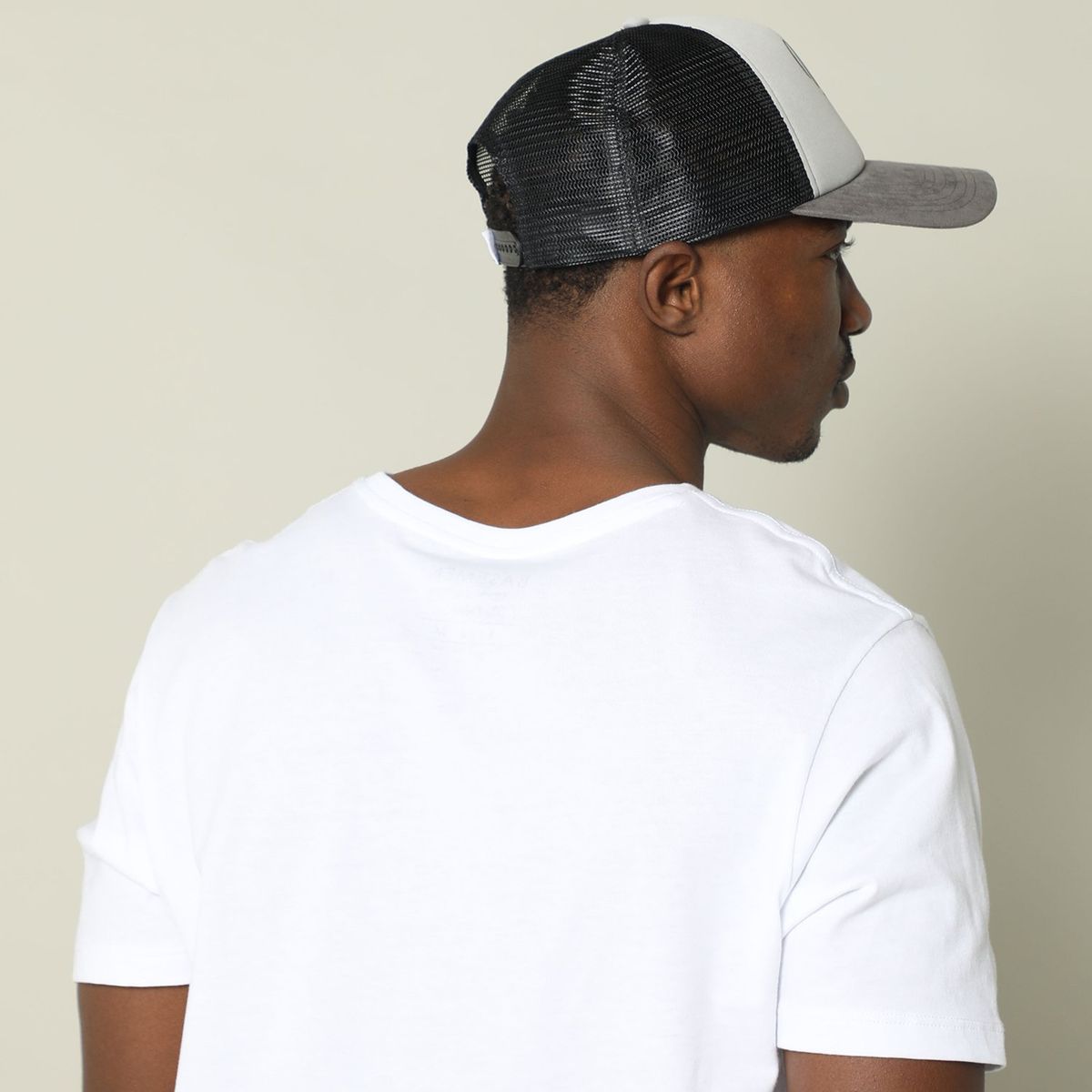 BASEMENT - Gorro Hombre Basement 