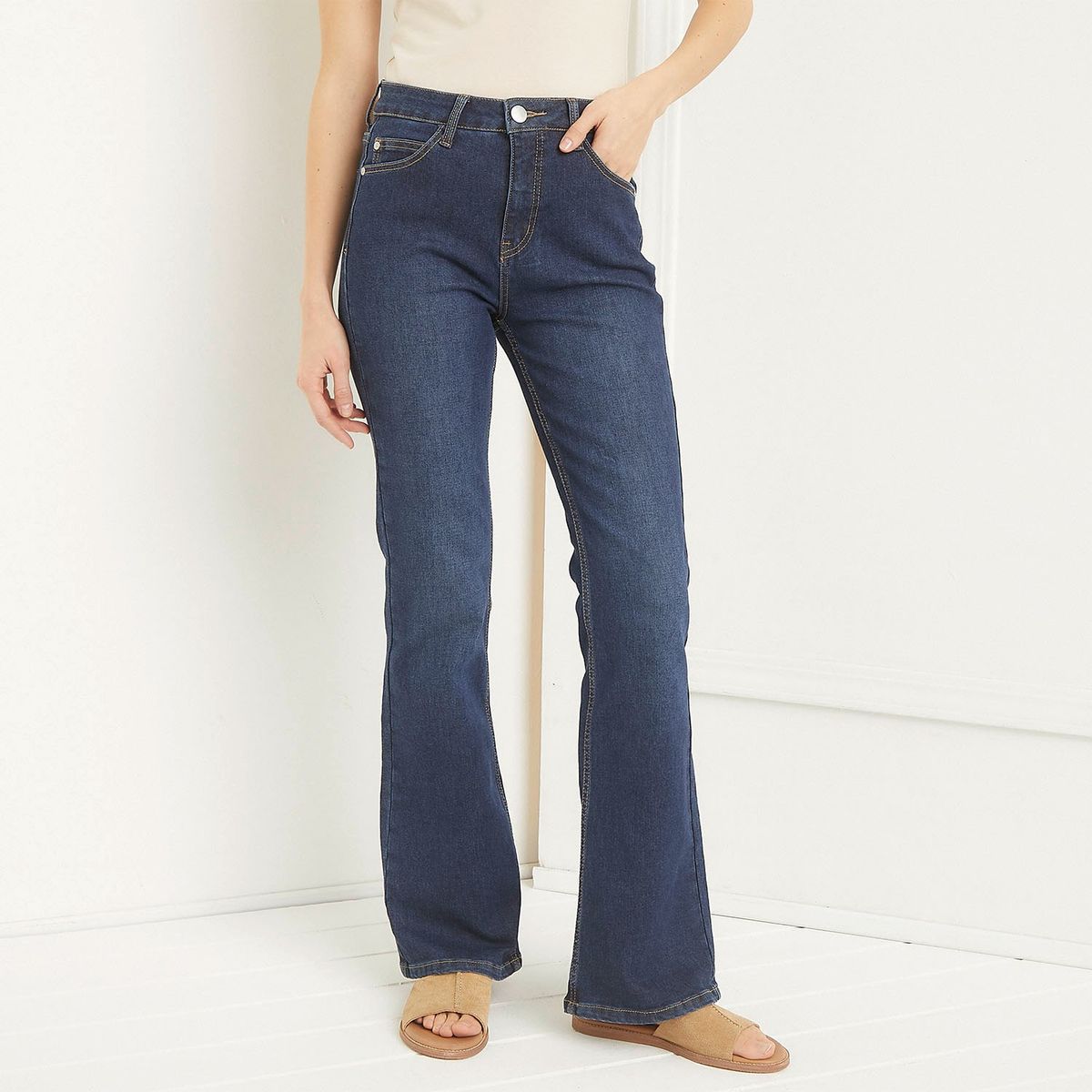 BASEMENT - Jean Flare Tiro Medio Mujer Basement