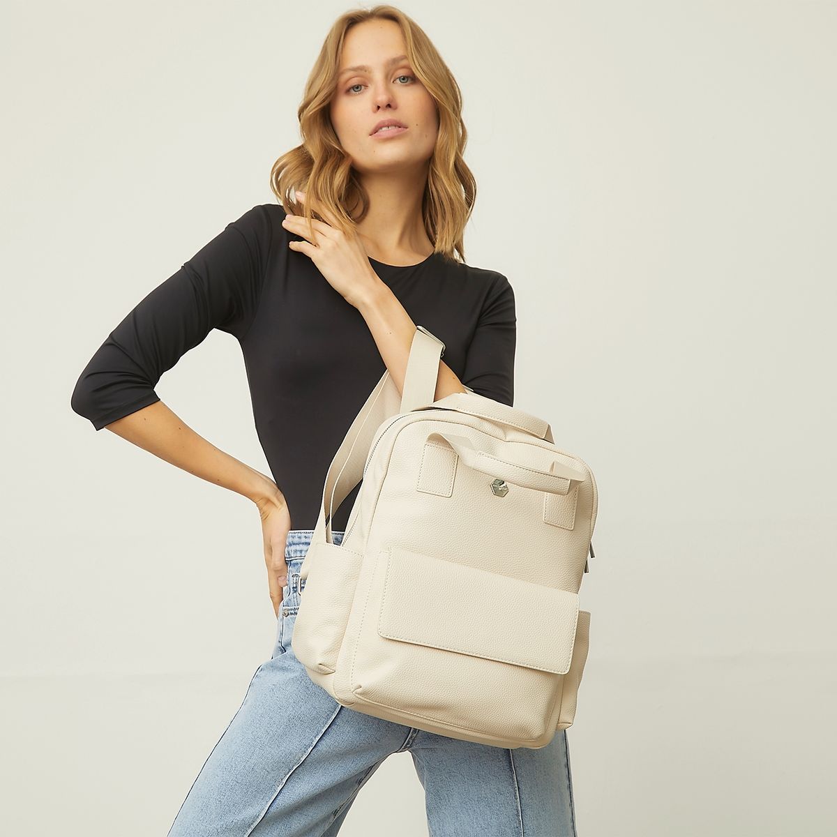 BASEMENT - Mochila Mujer Basement