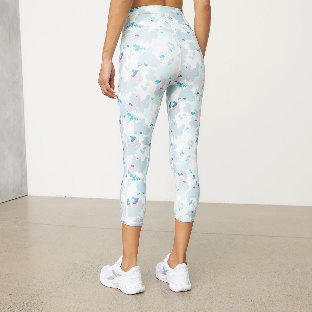 DIADORA - Malla Deportiva 3/4 Diadora