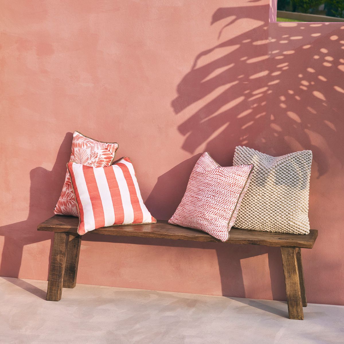 BASEMENT HOME - Cojín Terraza Resistente Al Agua Hoja Coral 30x50cm