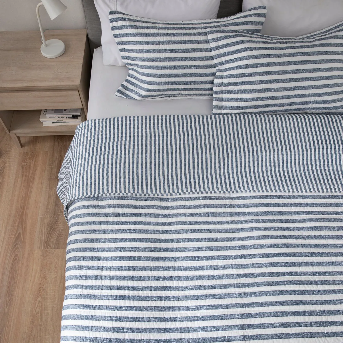 MICA - Cubrecama Estampado Reversible Mar Mica